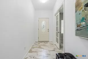 105 Juniper Ct, San Marcos, TX 78666 - Photo 4