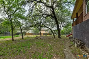 105 Juniper Ct, San Marcos, TX 78666 - Photo 36
