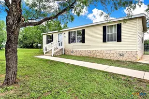 105 Pioneer Home, Seguin, TX 78155 - Photo 4