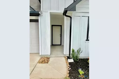 1733 James Street, New Braunfels, TX 78130 - Photo 2