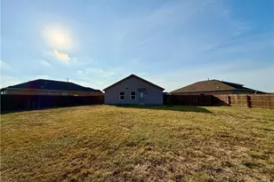 570 Blue Stem Rd, New Braunfels, TX 78130 - Photo 22