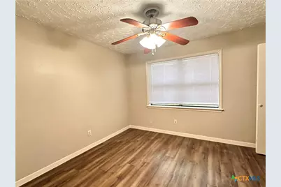 906 N Lbj Drive #4, San Marcos, TX 78666 - Photo 6