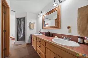 1077 Burdette Wells Rd, Lockhart, TX 78644 - Photo 24
