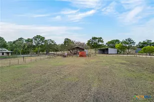 1077 Burdette Wells Rd, Lockhart, TX 78644 - Photo 10