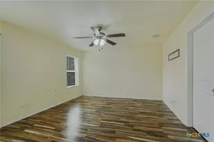 2415 Washington Dr, Belton, TX 76513 - Photo 14