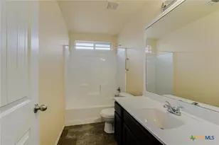 2415 Washington Dr, Belton, TX 76513 - Photo 20