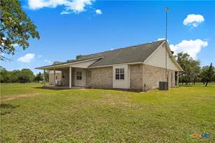 2826 Cattle Guard Rd, Cuero, TX 77954 - Photo 28