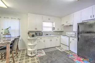 801 N Main St, Copperas Cove, TX 76522 - Photo 12