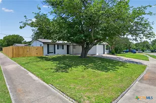1525 Meadow Dr, Killeen, TX 76549 - Photo 2