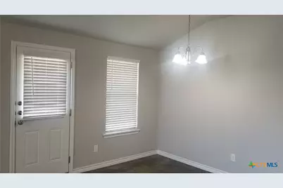 200 Lowes Boulevard #B, Killeen, TX 76542 - Photo 6