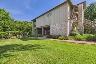 1238 Sleepy Hollow Ln, New Braunfels, TX 78130 - Photo 16