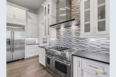 5913 Verden Ridge, New Braunfels, TX 78132 - Photo 8