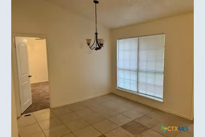 403 E Hogan Drive, Copperas Cove, TX 76522 - Photo 4