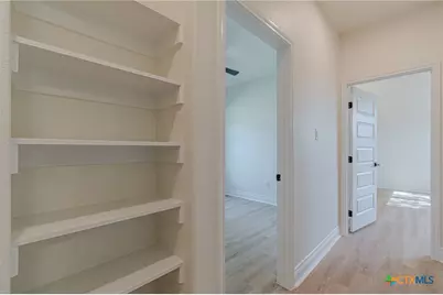 221 Roosevelt Drive, Seguin, TX 78155 - Photo 12
