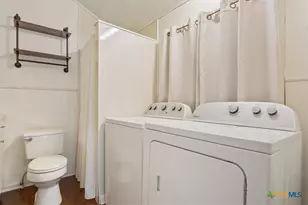 102 S Hogan St, Holland, TX 76534 - Photo 20