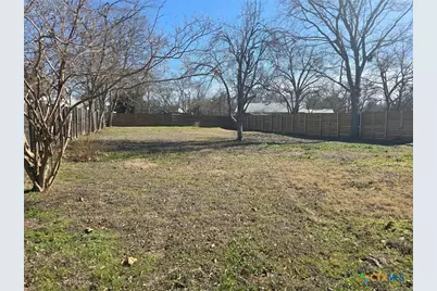 305-B Lexington Road, Elgin, TX 78621 - Photo 4