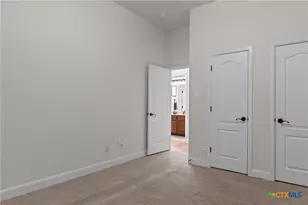 9715 Wind Gate Pkwy, San Antonio, TX 78254 - Photo 18