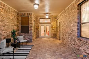 9715 Wind Gate Pkwy, San Antonio, TX 78254 - Photo 32
