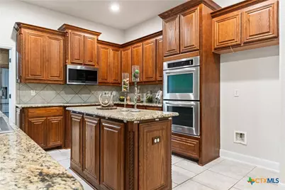 9715 Wind Gate Pkwy, San Antonio, TX 78254 - Photo 12