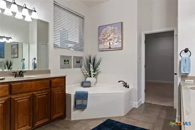 9715 Wind Gate Pkwy, San Antonio, TX 78254 - Photo 18