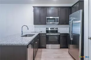 618 Campus St, Troy, TX 76579 - Photo 6