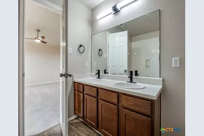 204 Pine Arbol, Buda, TX 78610 - Photo 22