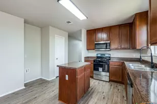 204 Pine Arbol, Buda, TX 78610 - Photo 12