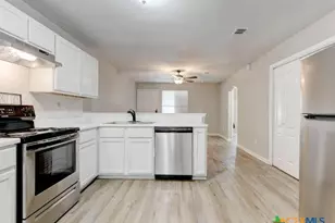 2321 Terrace Dr, Killeen, TX 76543 - Photo 2