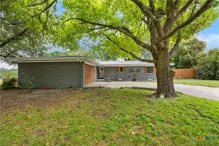 2215 N 9th St, Temple, TX 76501 - Photo 1
