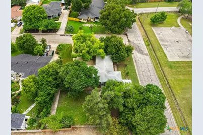 2215 N 9th Street, Temple, TX 76501 - Photo 36