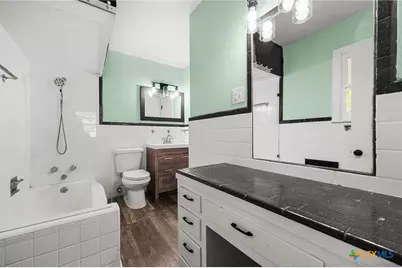 2215 N 9th Street, Temple, TX 76501 - Photo 24