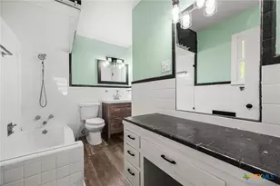 2215 N 9th St, Temple, TX 76501 - Photo 24