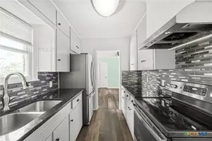 2215 N 9th St, Temple, TX 76501 - Photo 12