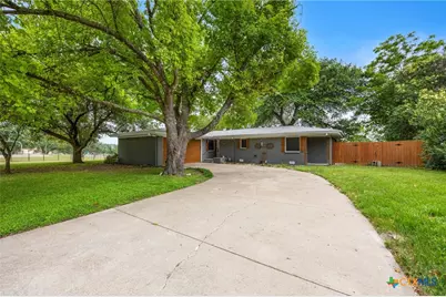 2215 N 9th Street, Temple, TX 76501 - Photo 4