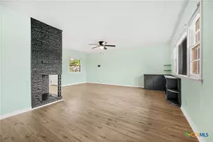 2215 N 9th St, Temple, TX 76501 - Photo 16