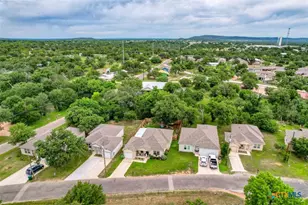 2210 McArthur Ave, Kingsland, TX 78639 - Photo 28
