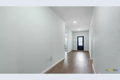 6138 Ballast Trail, New Braunfels, TX 78132 - Photo 10