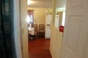 1108 NE Water St, Victoria, TX 77901 - Photo 6