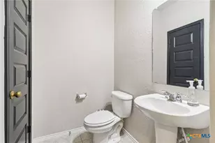 2505 Dino Dr, Seguin, TX 78155 - Photo 42