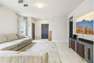 2505 Dino Dr, Seguin, TX 78155 - Photo 10
