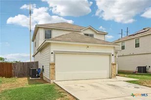 2505 Dino Dr, Seguin, TX 78155 - Photo 2