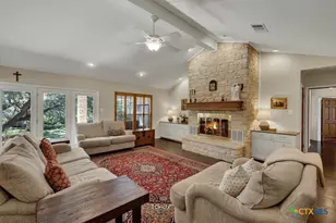 830 Palomino Ln, San Marcos, TX 78666 - Photo 8