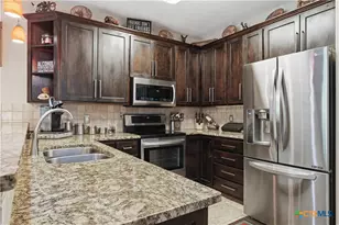 540 River Run, New Braunfels, TX 78132 - Photo 6