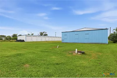 5633 Hwy 238, Port Lavaca, TX 77979 - Photo 8