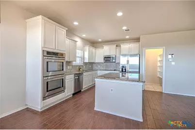 9207 Lake Pointe Drive, Temple, TX 76502 - Photo 10