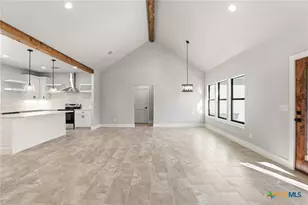 1615 Rocky Ridge Loop, Canyon Lake, TX 78133 - Photo 6
