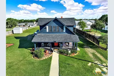 205 Brinkoeter Street, Poth, TX 78147 - Photo 2