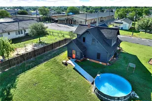205 Brinkoeter St, Poth, TX 78147 - Photo 32