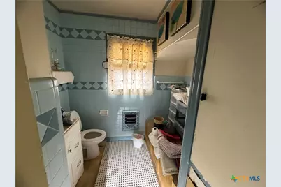 1701 N East Street, Victoria, TX 77901 - Photo 14