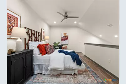 1554 Gruene Road #B-5, New Braunfels, TX 78130 - Photo 14